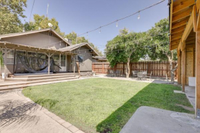 Sunny Turlock Cottage Walk to Downtown!